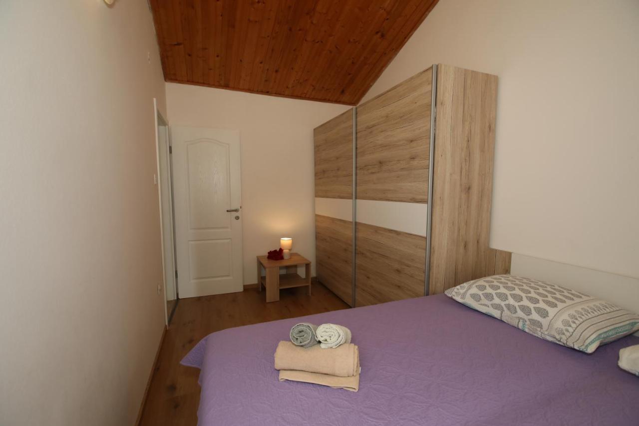 Apartments Noemi Malinska Zewnętrze zdjęcie