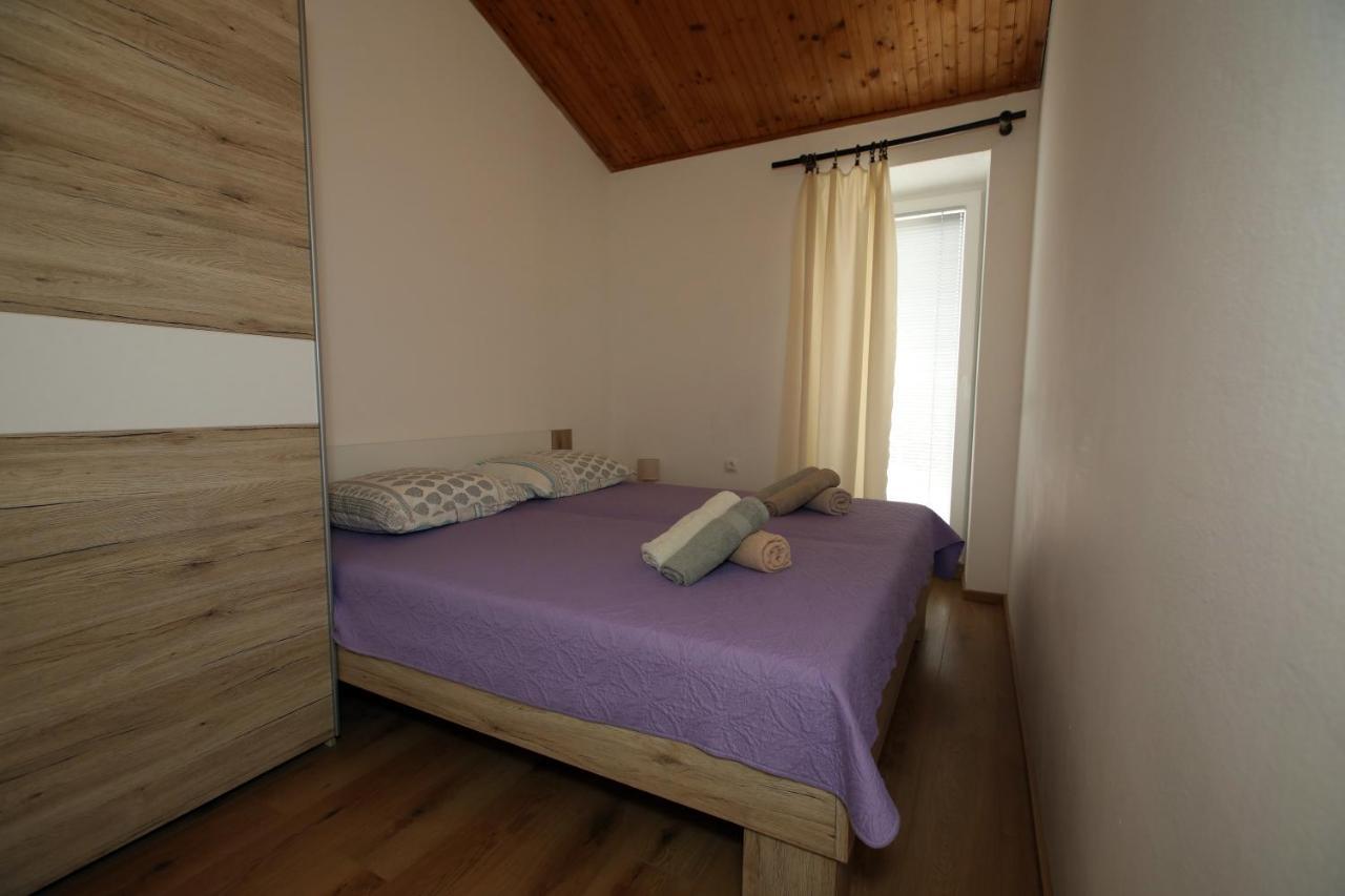 Apartments Noemi Malinska Zewnętrze zdjęcie